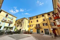 La Piazza Menaggio