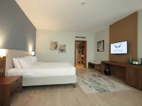 فندق فينيكس آند ويلنس Hotels near October University for Modern Sciences & Arts