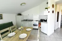 Prime location apartment nicely equipped - Apartments
