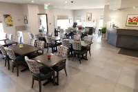 Amsterdam Inn & Suites Moncton