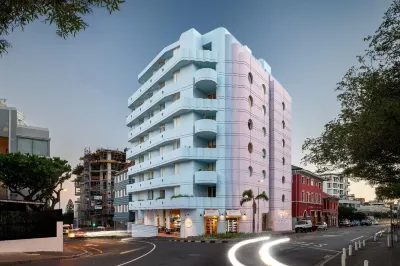 The Tropicana Hotel Hotel di 