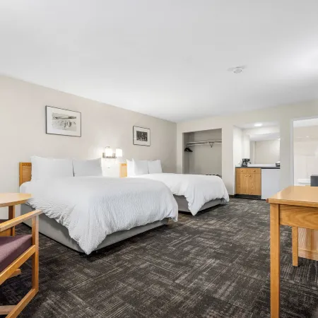 The Lodge at Arrow Lakes