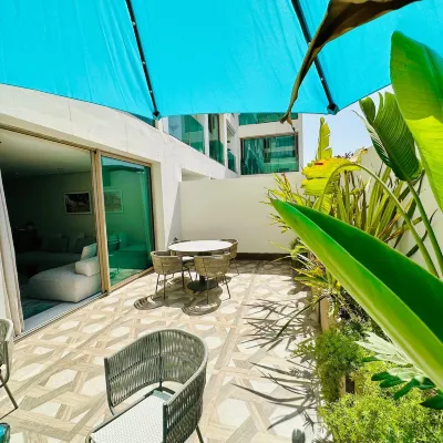 Stay'Inn - Anfa Flores Hotels near Ain Diab Beach