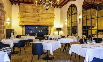 Hôtel Mercure Figeac Viguier du Roy