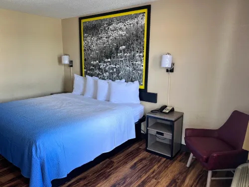 Super 8 by Wyndham Lumberton NC