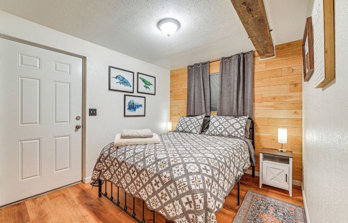 Sterling Home w/ Patio, BBQ Grill & Fire Pit!