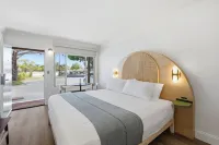 Sunset Motel
