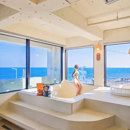 Haeundae Pool Villa Songjeong mansion