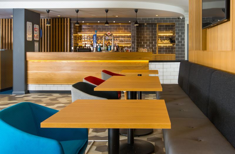 Holiday Inn Express London - Hammersmith by IHG photo 4
