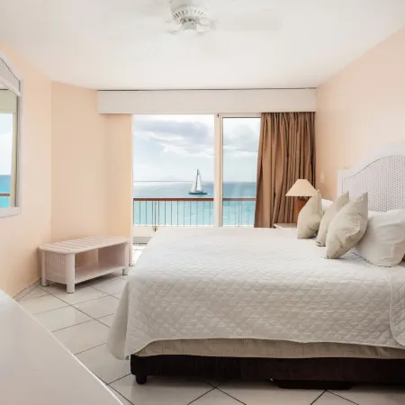 Sapphire Beach Club Resort