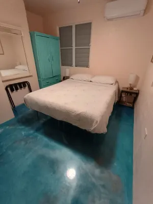 Full Bed/Kitchenette Esperanza w/AC+Wi-Fi Apt. 2 - de playa