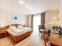 Hotel Weisser Hirsch - Bãi biển
