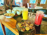 Roy's Rest Camp - sarapan