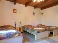 Holiday Home Saniv - Holiday Home - ที่มีสระว่ายน้ำ