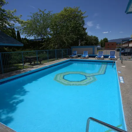 Recreation Inn and Suites