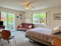 Lovely Room. Wir Sprechen Deutsch. Tropical Garden, Quiet - 2-Star