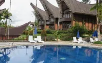 Toraja Heritage Hotel - Kolam Renang