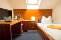 Pension Freiraum Guesthouse Berlin - Guest houses