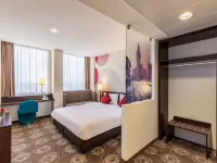 埃森魯爾塔雅高韋伯酒店 - 3星級