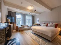 Hotel Maison Maastricht Centrum - Handwritten Collection Hotels near Derlon