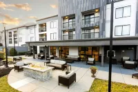 Courtyard Bowling Green Convention Center - موقف سيارات