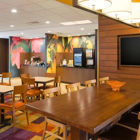 Fairfield Inn & Suites Athens
