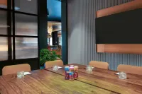 Moxy Banff - 4-Star