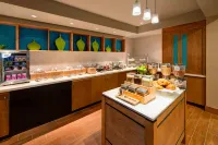 SpringHill Suites Mishawaka-University Area - parking