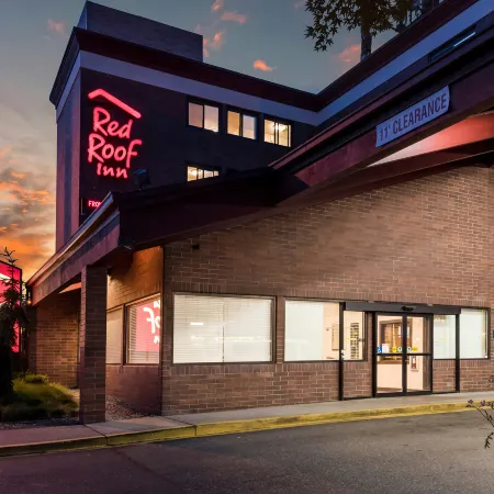 Red Roof Inn Seattle Airport - SEATAC Hotels in King County