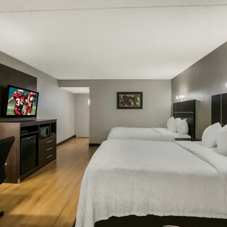 Red Roof Plus+ & Suites Knoxville West - Cedar Bluff