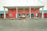 OYO Hotel Durham West Hills - parking