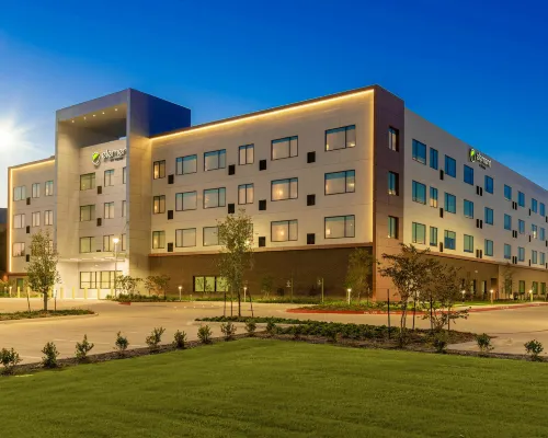 Element Dallas Richardson Hotels near TopGolf