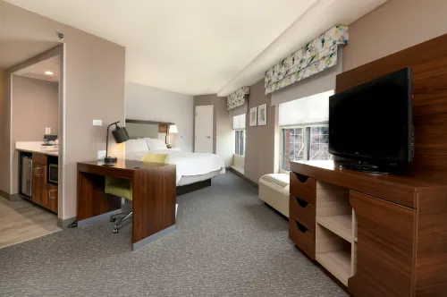 Hampton Inn & Suites by Hilton Arlington Crystal City DCA - Kæledyr tilladt