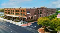 The Lawrence Hotel Lawrenceville, Tapestry Collection by Hilton - Wi-Fi