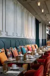 Axis Avenida - breakfast