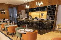 Regenta Place The Golden Castle Baddi - breakfast