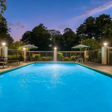 La Quinta Inn & Suites by Wyndham Jackson Airport