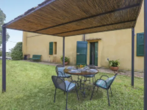 Terra Bianca (Paa136) Hotels in Palaia