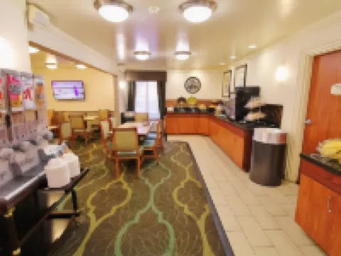 Baymont by Wyndham Flagstaff Hotels in Flagstaff