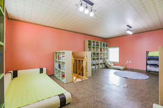 숲아래잠 야외 바비큐 공간