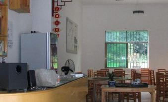 Jingshan Hostel