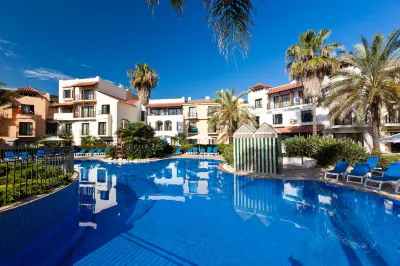 PortAventura Hotel - Includes unlimited access PortAventura Park & 1 access Ferrari Land Hotel di Vilaseca de Solcina