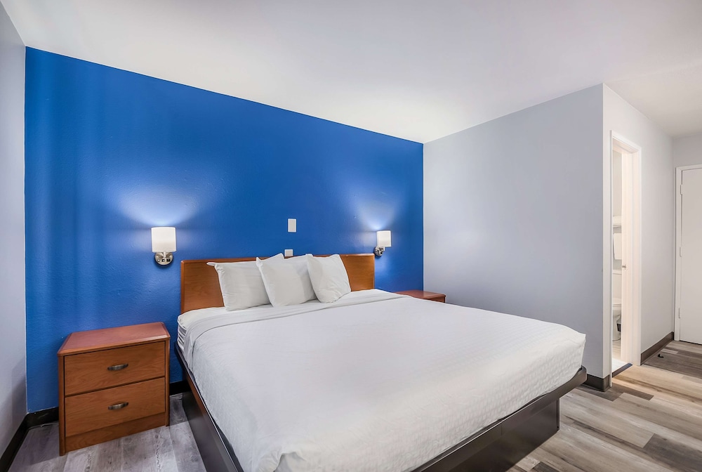 Americas Best Value Inn East Peoria