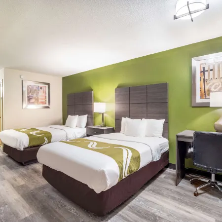 Quality Inn Columbia Airport Отели рядом с достопримечательностью «Зоопарк Riverbank»