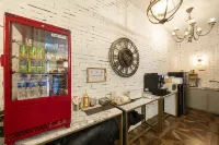 Lerocherrouge Hotel - 3 ดาว