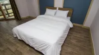 Hyundai Elliot Hotel and Resort