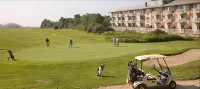 Winnapaug Inn Hotels in Вестерлі