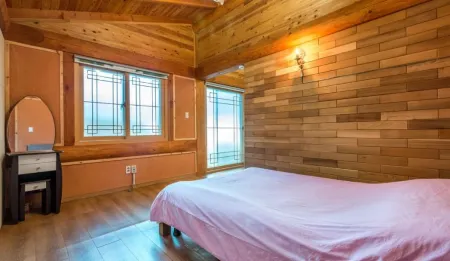 Yanggaksan Pension Отели в г. Кымсан