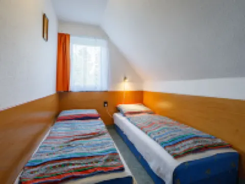 Captain 2 Hotels in 