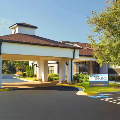 Sonesta Select Atlanta Norcross I 85 Hotels near Beaver Ruin Place Shopping Center